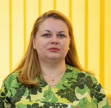 Dr. Sirrieh Laura Daniela