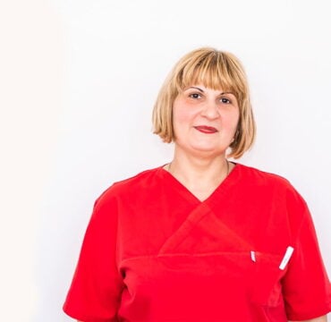 Dr. Veleșcu Ana-Maria